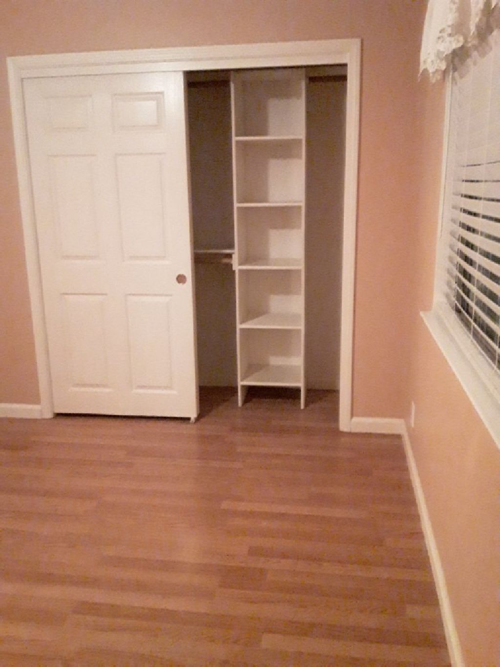 Room for rent 12x13 private bathroom all utilities included Room for rent 12x13 private bathroom all utilities included