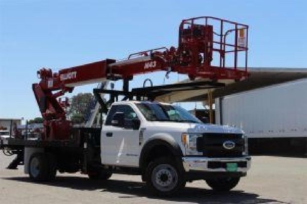 2017 Elliott M43R Sign Crane Truck for Sale Mounted On a 2017 Ford F550
