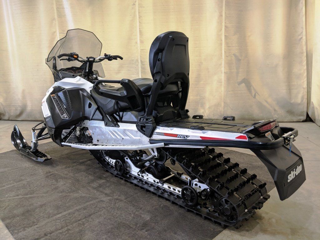 2019 Ski Doo Expedition 900 Sport Ace Snowmobile