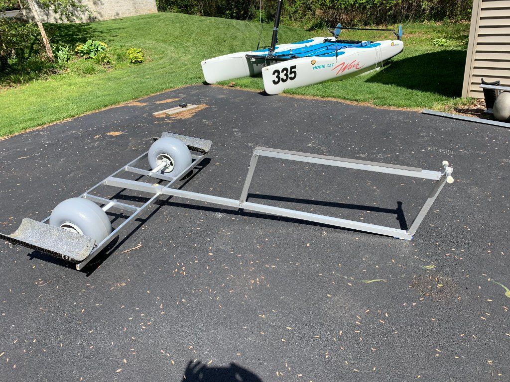 Hobie Wave Beach wheels.