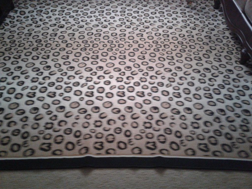 CENTER CARPET Oklahoma City Household Items for Sale Offered