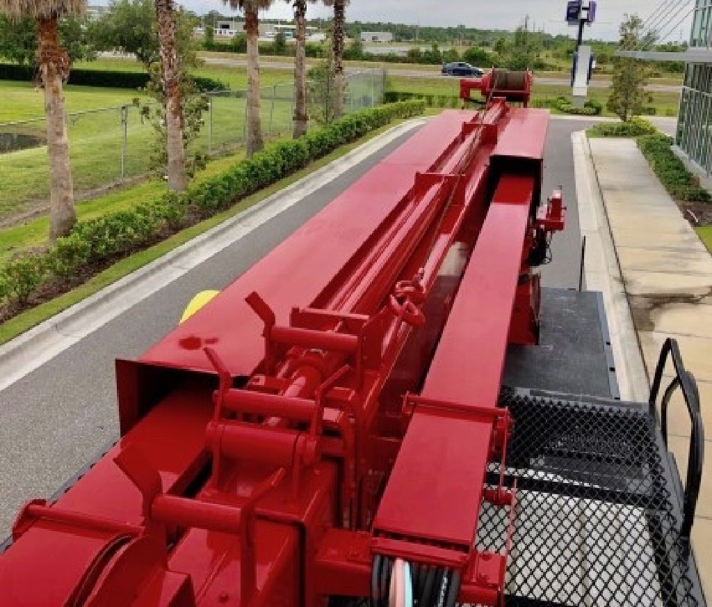 2005 Elliott H90R Sign Crane Truck for sale Mounted On a 2005