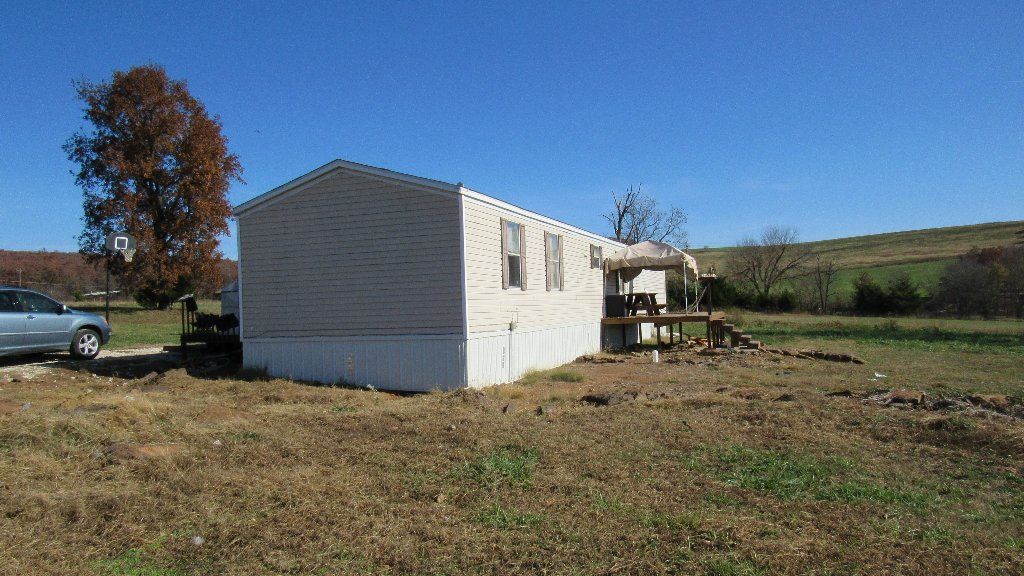 Tyson contract Chicken (Broiler) Farm with 3 Poultry Houses and 40