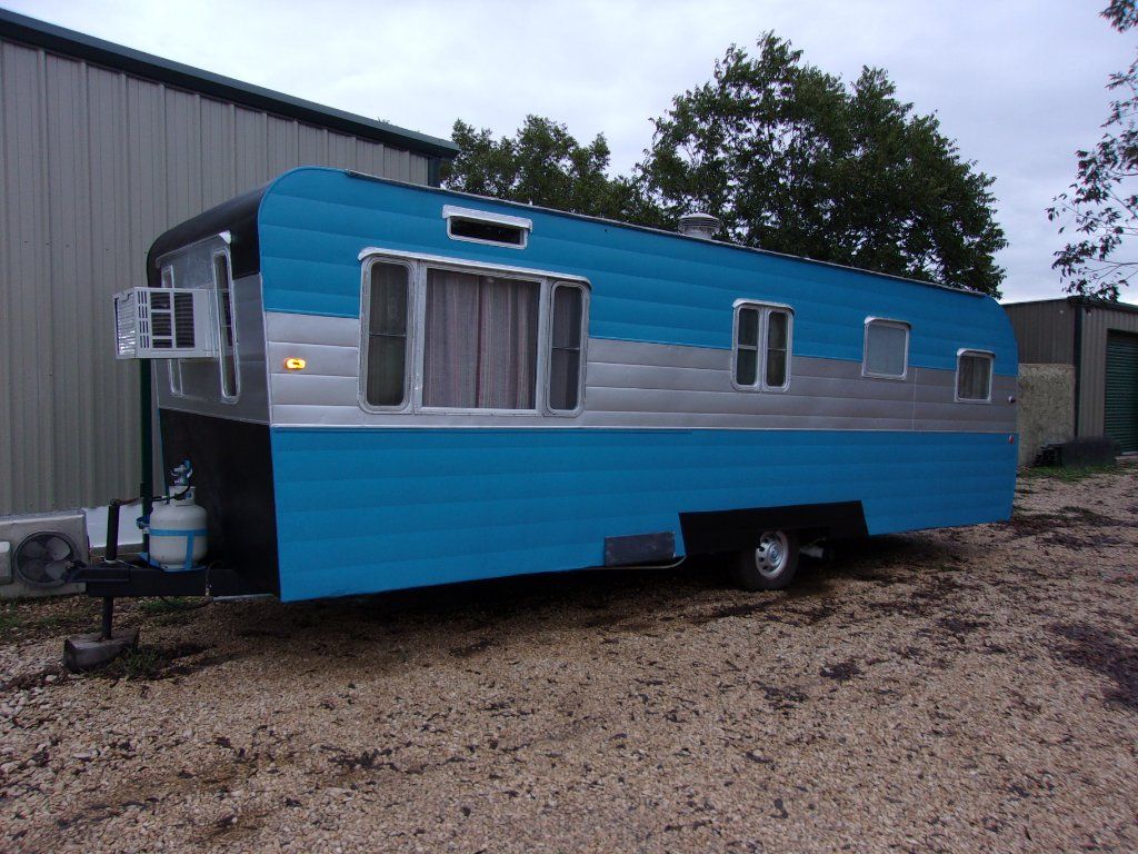 1953 vintage 27' Rollohome RV For Sale Offered in Center Point, TX