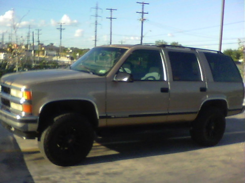 99 chevy tahoe lifted