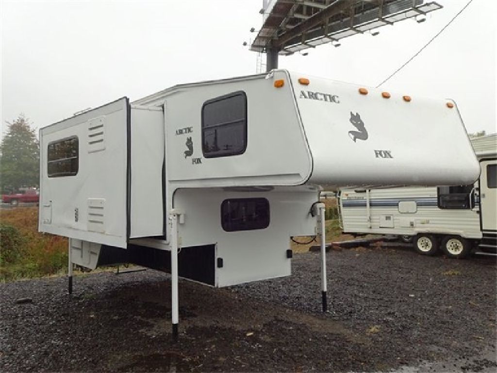 2003 Arctic Fox 1130 Single Slide Truck Camper - Claz.org