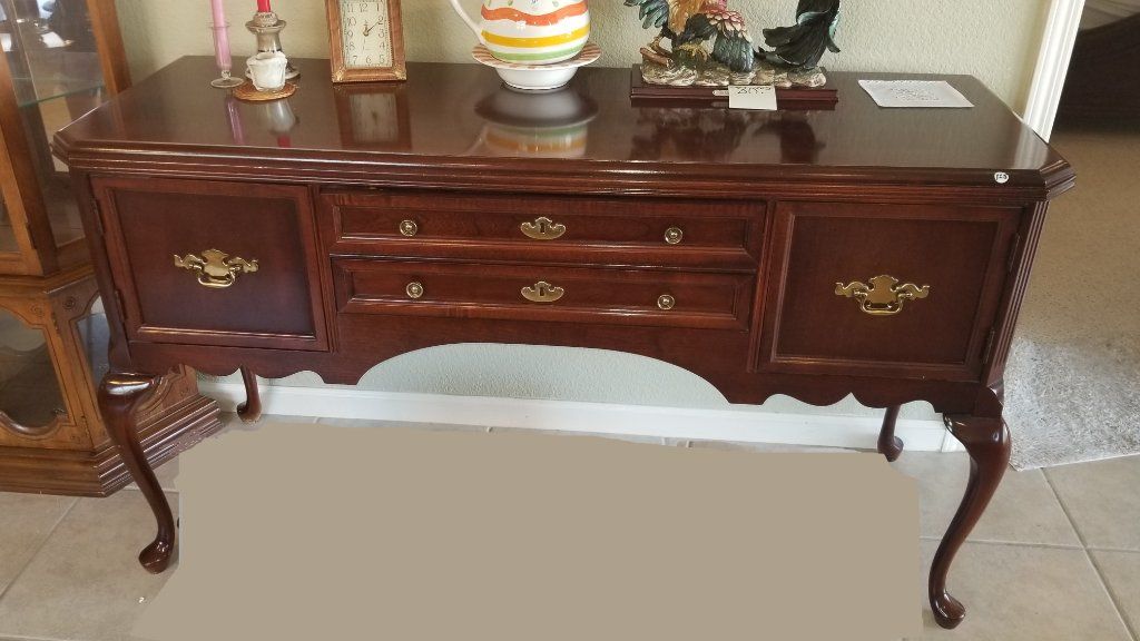 Queen Ann TV stand, Curio, Patio table with chairs