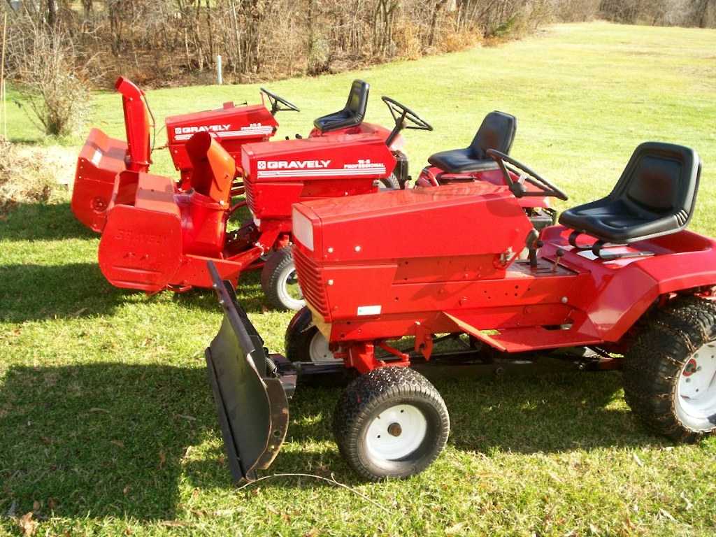 Gravely G20 w/50" mower deck and all wheel weights