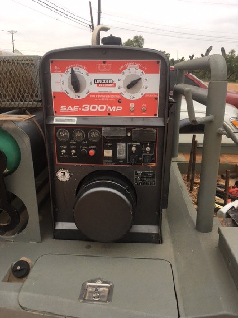 2016 Lincoln SAE 300 mp welder