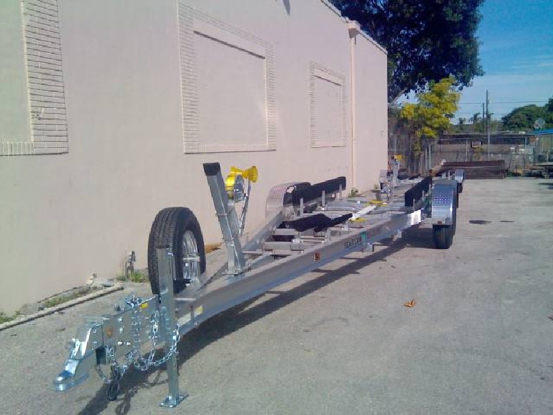 New Sea Tech Aluminum Boat Trailers from 15 to 45 feet 