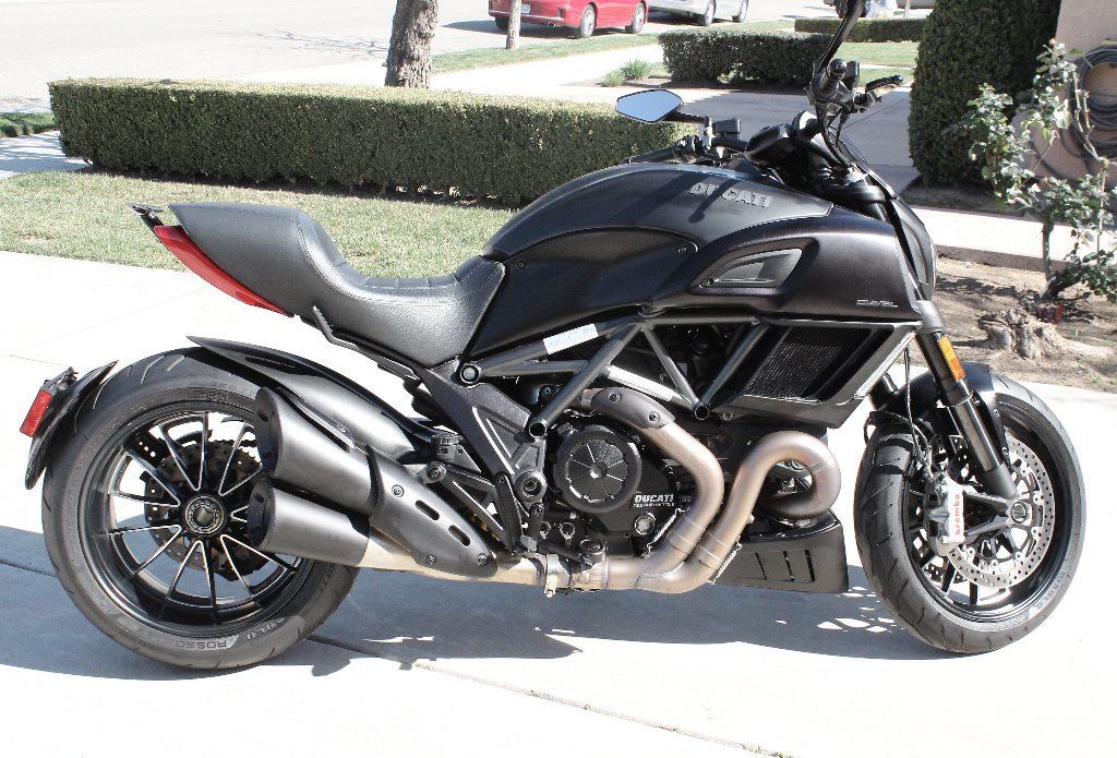 2016 Ducati Diavel Dark Stealth