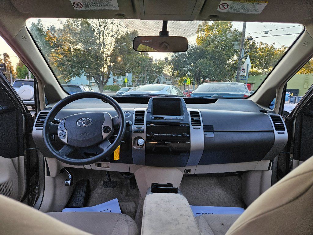 2005 Toyota Prius Hatchback 4D