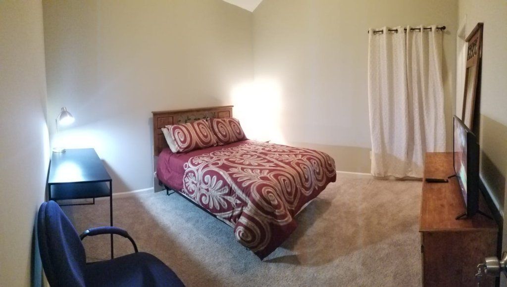 Statham- Beautiful room for rent available NOW!!!