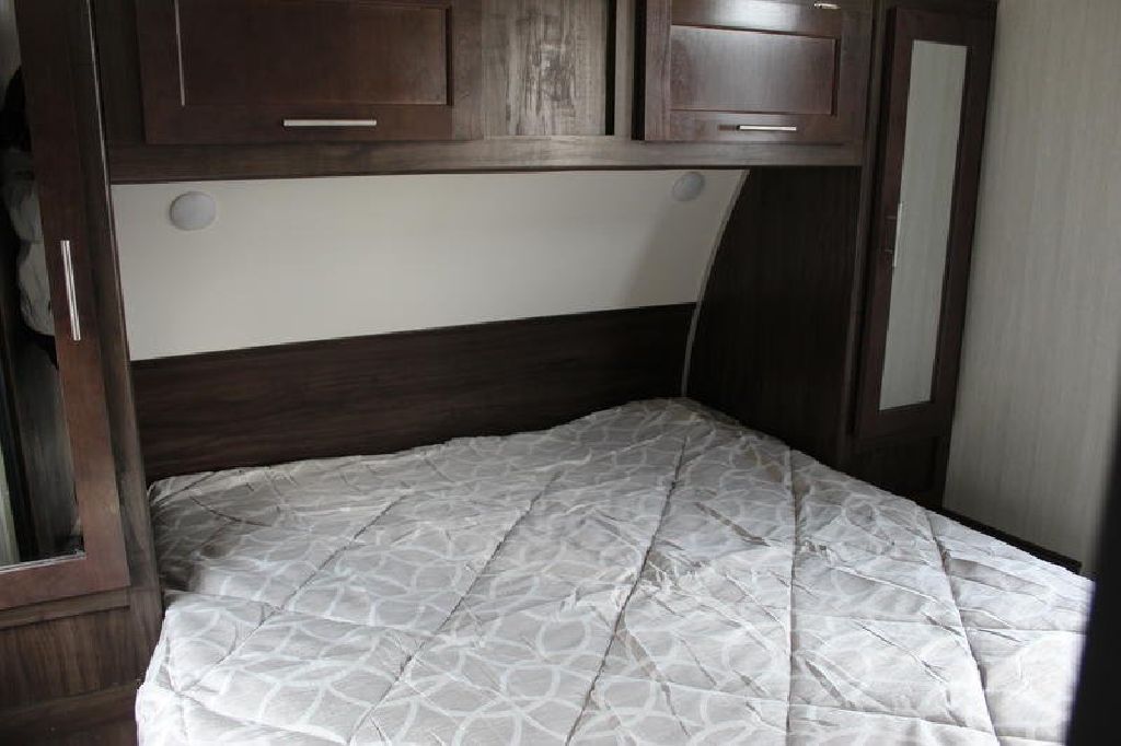 2019 Forest River Cherokee 274DBH