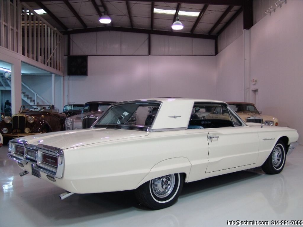 1964 Ford Thunderbird