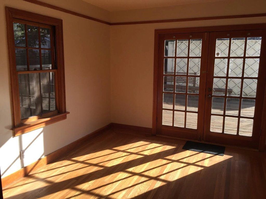 Home in Professorville area, charming SFH. 1250 sq ft. 2B+/1B.