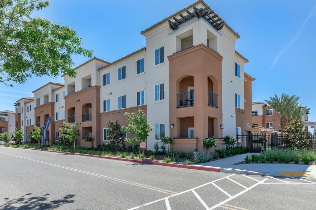 Apartment 2 bedroom 2 bath