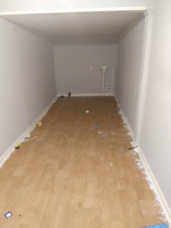 RENT HOUSE 2 BED 1 BAT