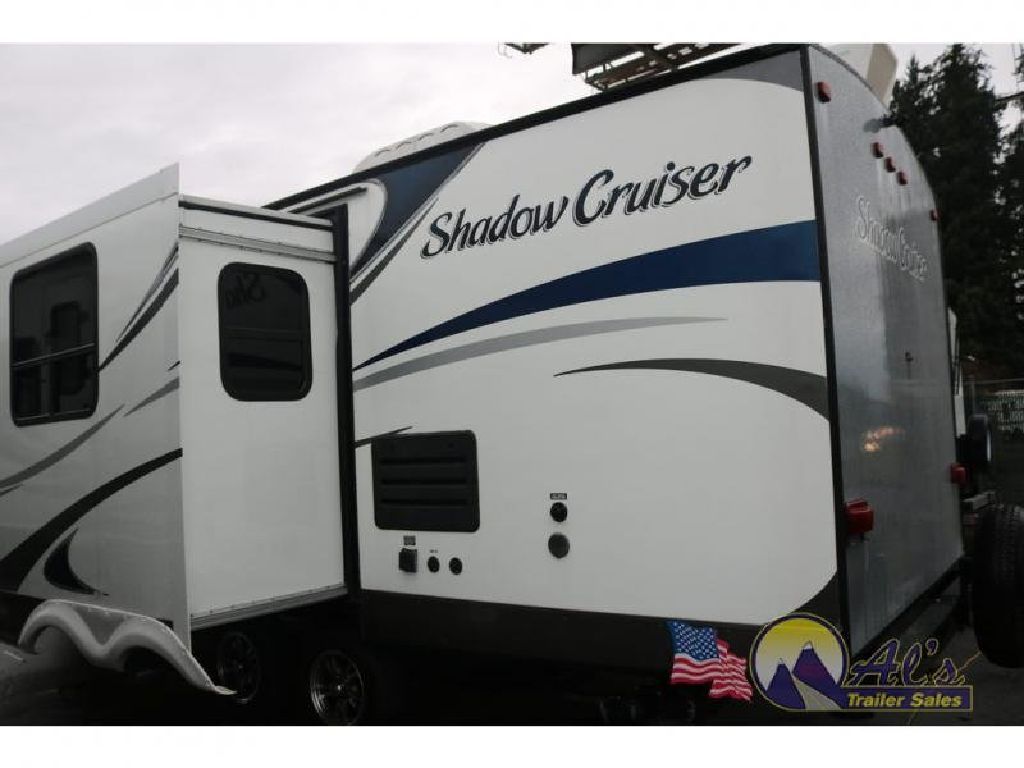 Used 2015 Cruiser Shadow Cruiser S-225RBS