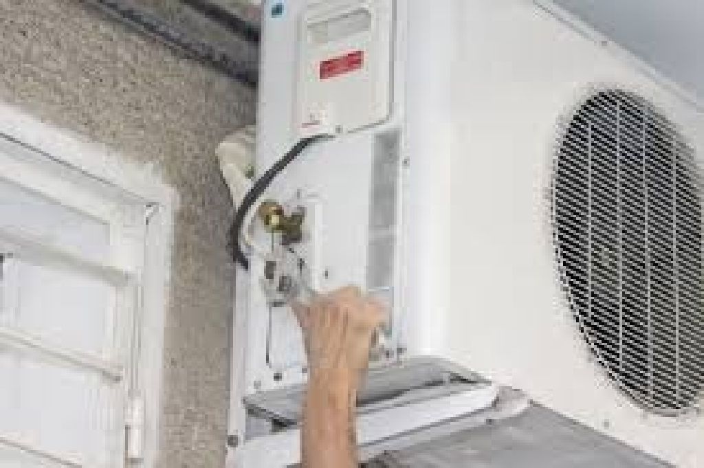 Get Favorable Temperature with HVAC Repair Miami