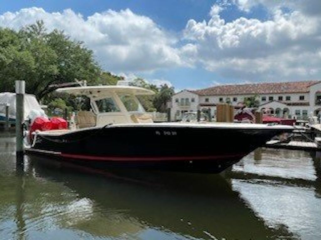 2019 Scout 300 LXF Dania Beach, Fl 192000