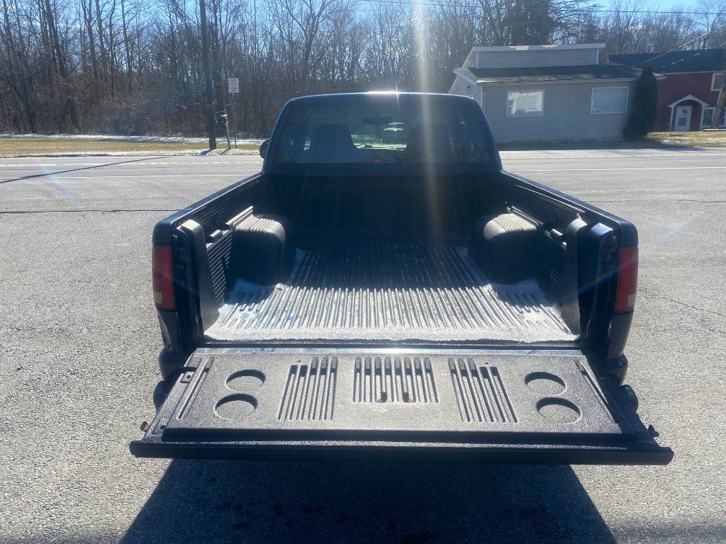 2000 Chevrolet S-10