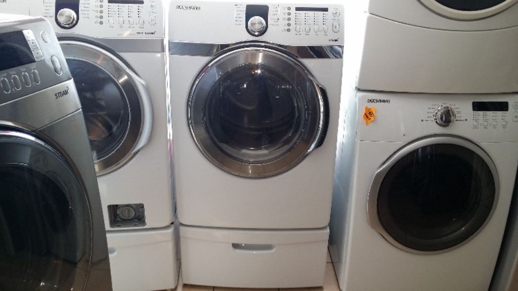 Nice set washer and dryers