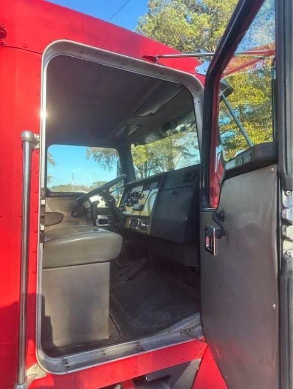 1996 Kenworth T300 Wrecker Tow Truck For Sale In Cartersville, Georgia 30120