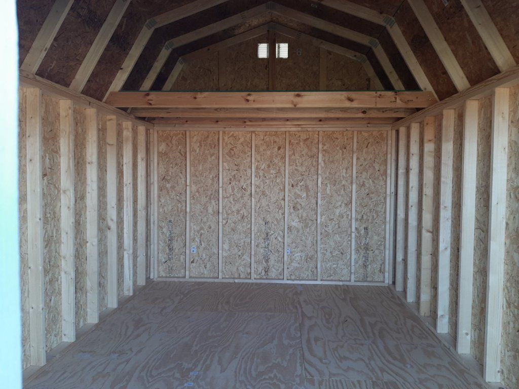 Lofted barn storage building 10x16