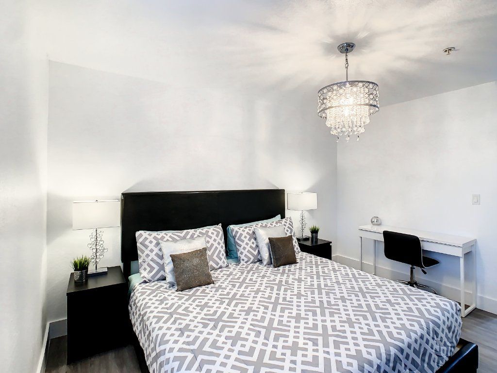 BEAUTIFUL 2-BED CONDO IN ORLANDO, FULLY FURNISHED!