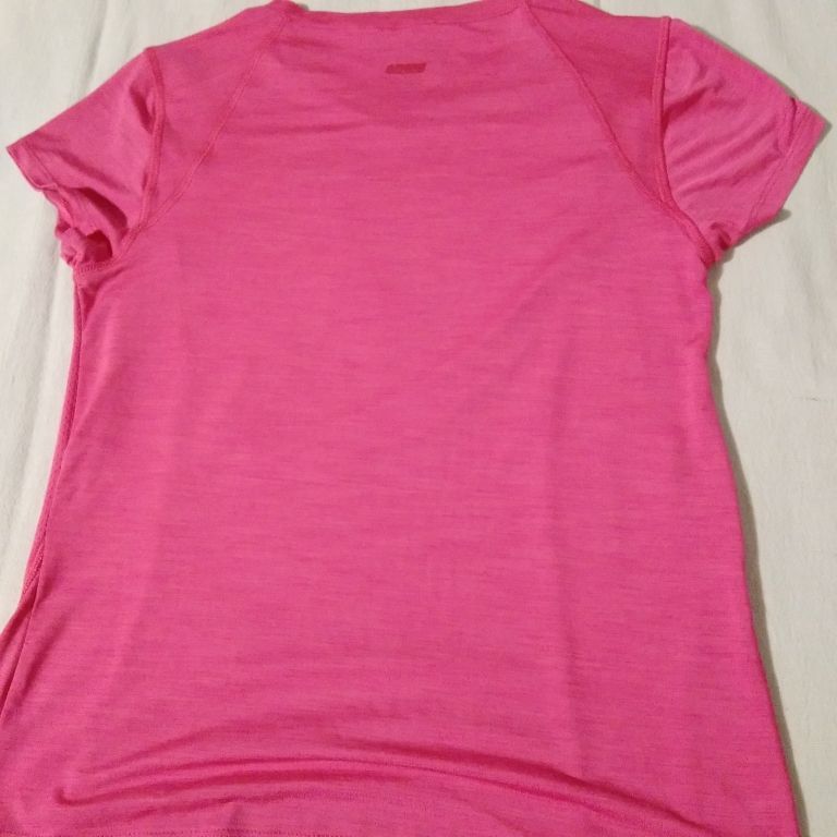 New, Never Worn. 2 Pair Women's Danskin Now Activewear 2 Tone Shorts/2 Blouses