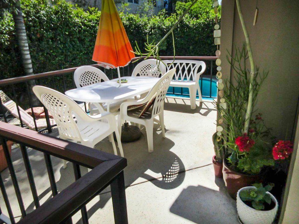 For Lease: 2BR+Den 2.5 BA condo in Valley Village for $2,895