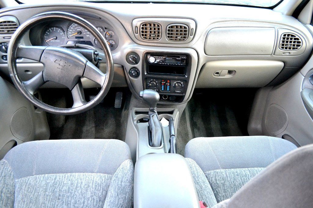 2003 Chevrolet TrailBlazer LS On-Star WARRANTY INCLUDED