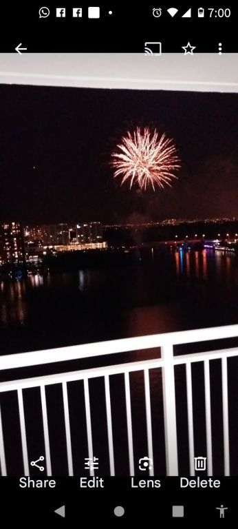 2 BEDROOM 2 BATH SPLIT NICELY FRESH PAINTED WITH NEW APPLIANCES UPGRADED TILES ALL AROUND N