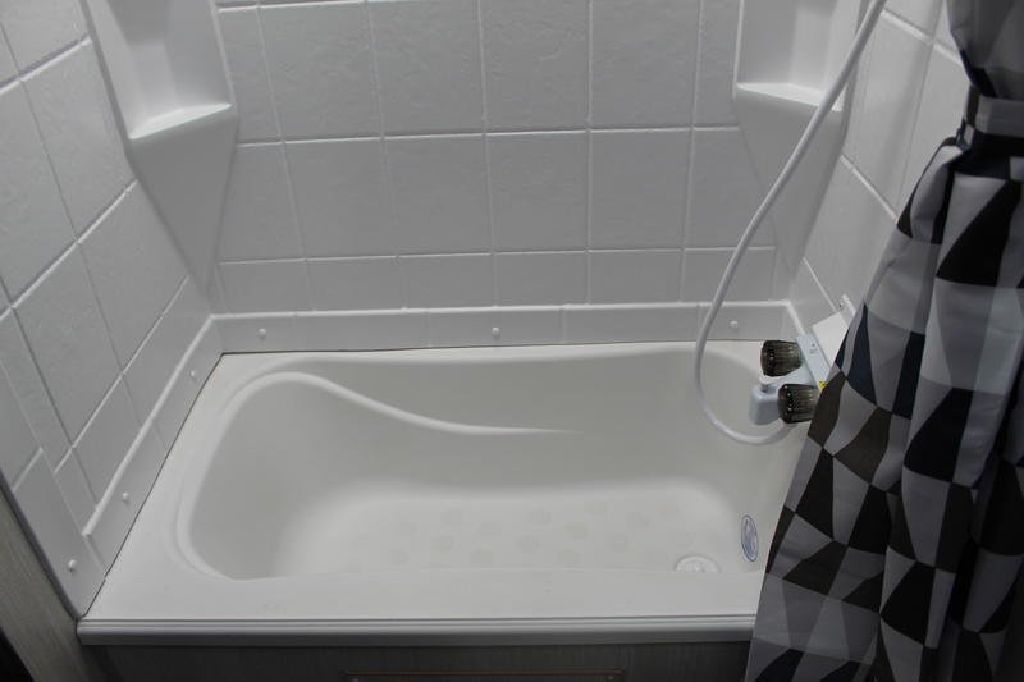 2019 Forest River Cherokee 274DBH