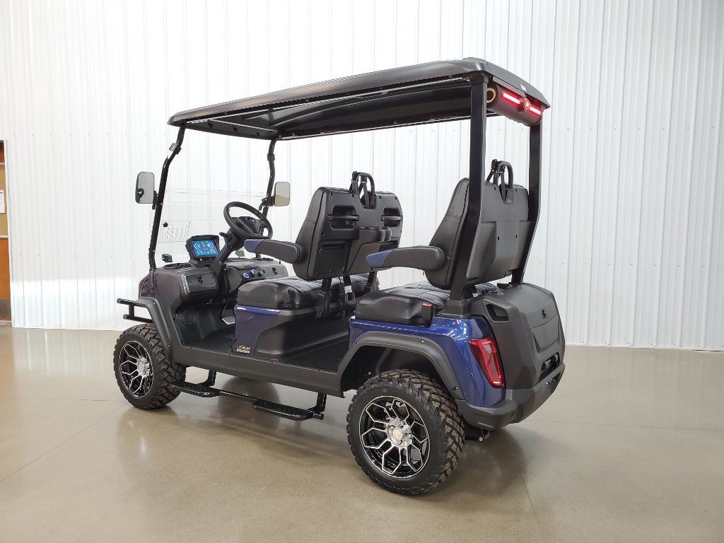 2023 Evolution D5 Maverick Golf Cart, Mediterranean Blue