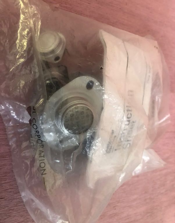 Whirlpool Thermostat  Part# LA-1053