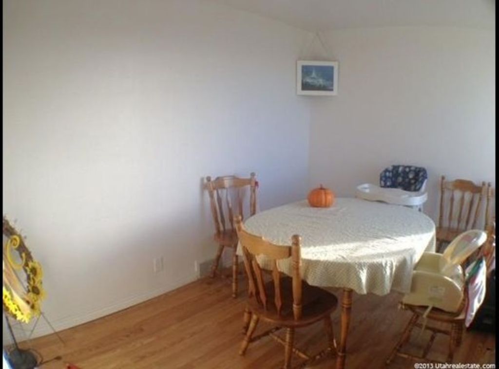 4BR Home-sweet-home with a Quality Finish Throughout.