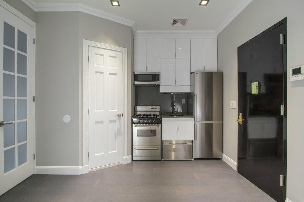 No Fee UWS 2BR, West 103rd Street