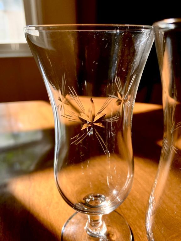 50% Off  Vntge 4 - Etched Atomic Starburst Parfait 6" Glasses