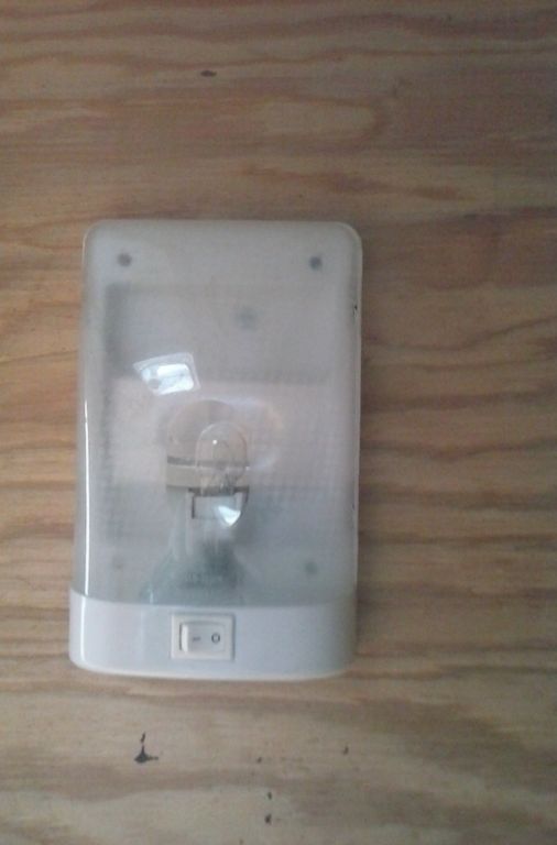 6x12 Enclosed Cargo Trailer V nose W ramp