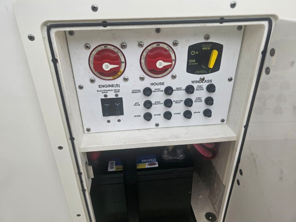 2020 Pursuit C268 Sanibel, Fl	115900