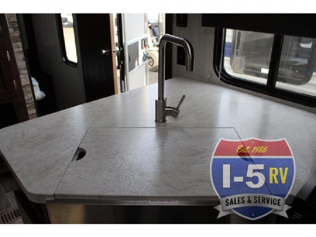 New 2019 Forest River RV Cherokee 274DBH