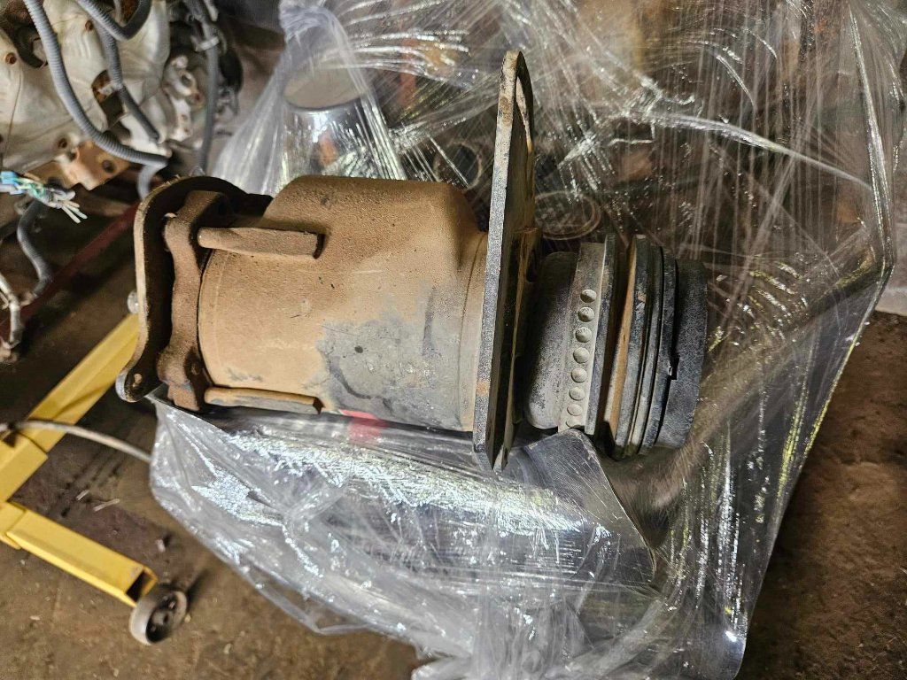 1969 Oldsmobile 400 Engine and 4-Speed Muncie Manual Transmission