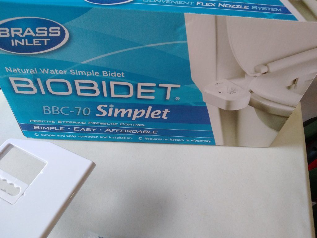 Lightly Used Bio Bidet Simplet BBC-70 Bidet