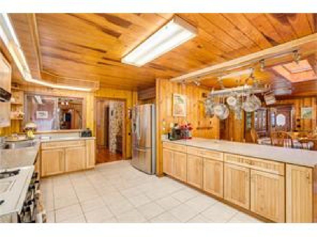 Gorgeous Wood Construction Spacious Home
