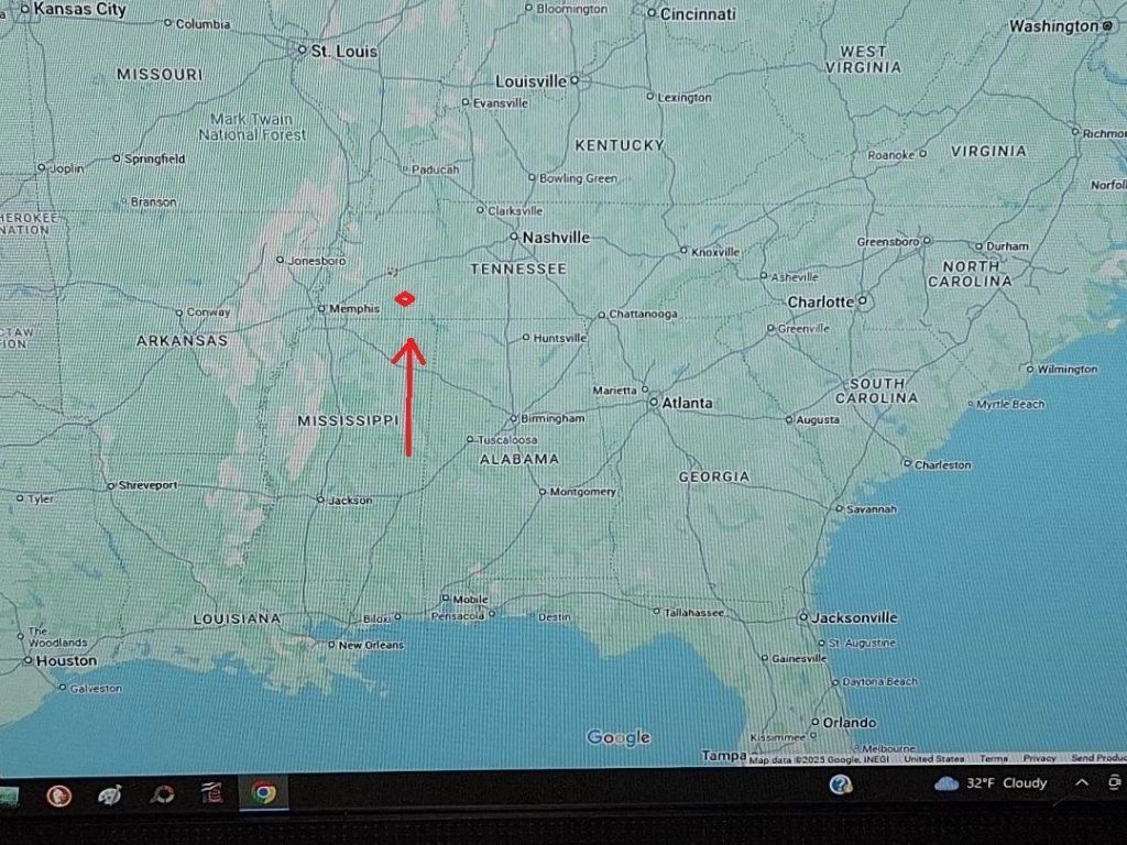 33 COMMERCIAL ACRES ON MAJOR US HWY IN TENN