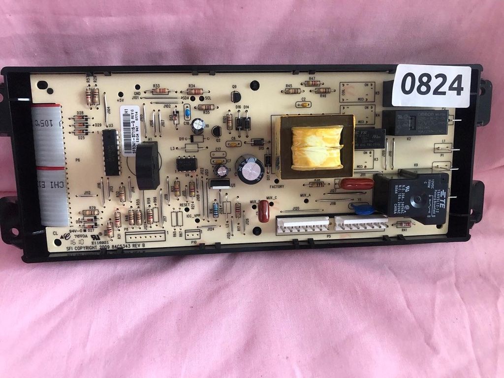 Brand New Kenmore Range Control Board  316557115
