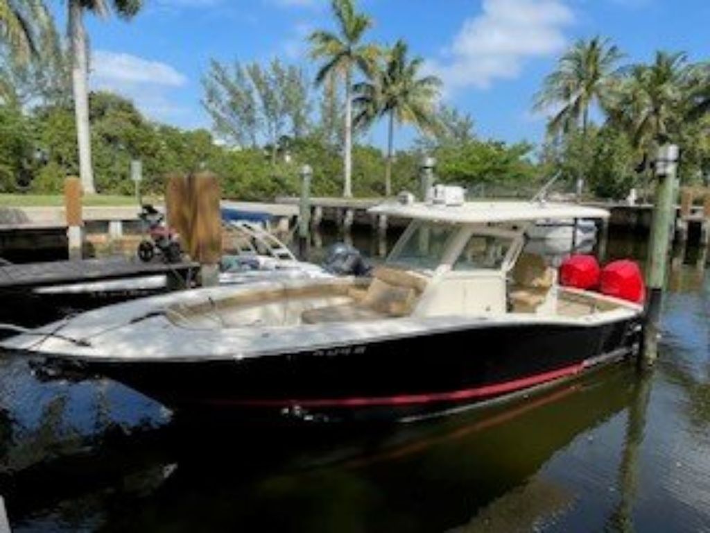2019 Scout 300 LXF Dania Beach, Fl 192000