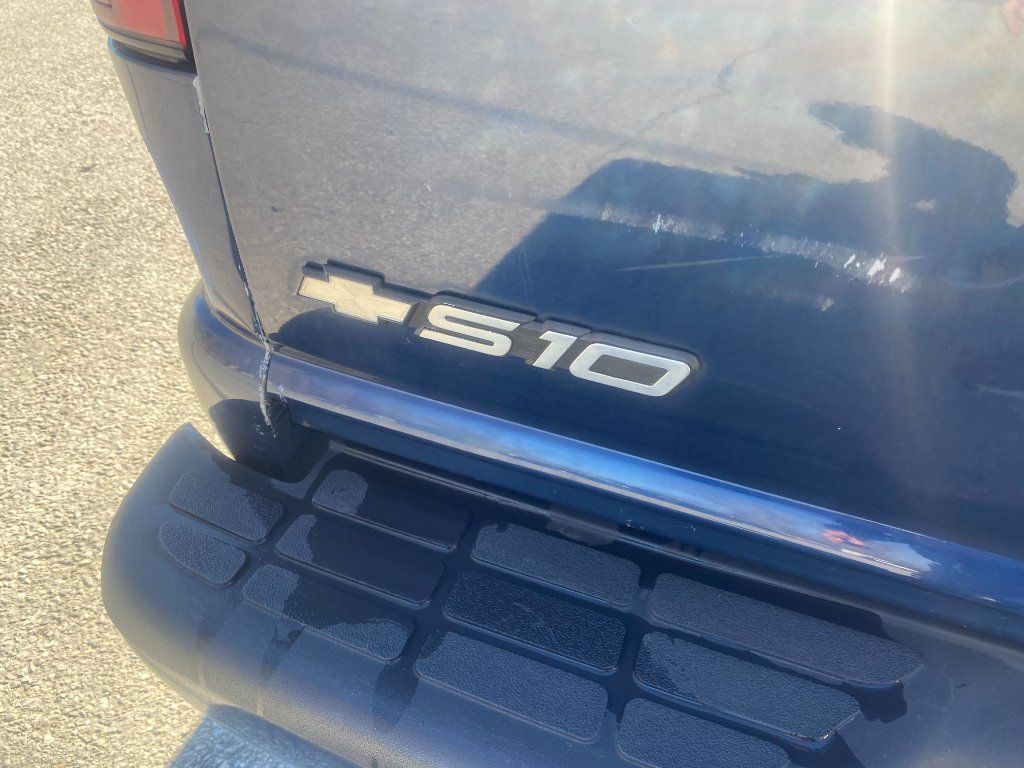 2000 Chevrolet S-10